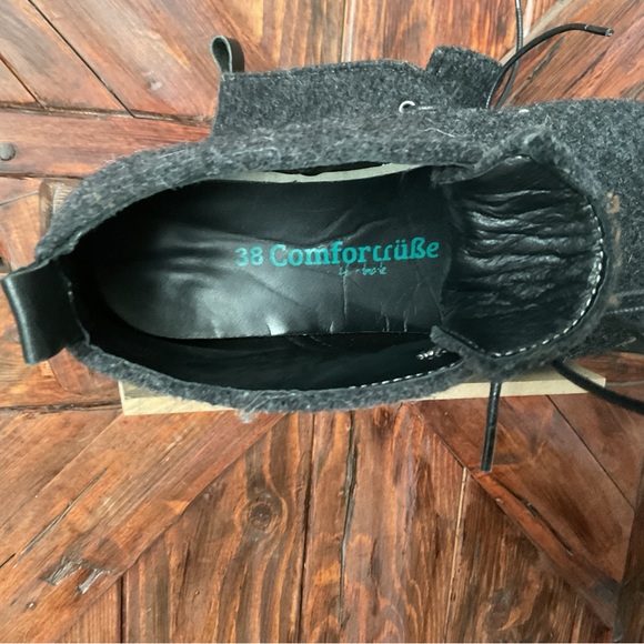 COMFORTFUSSE Felt Wool Leather Lined Handmade Cork Base - Picture 3 of 9